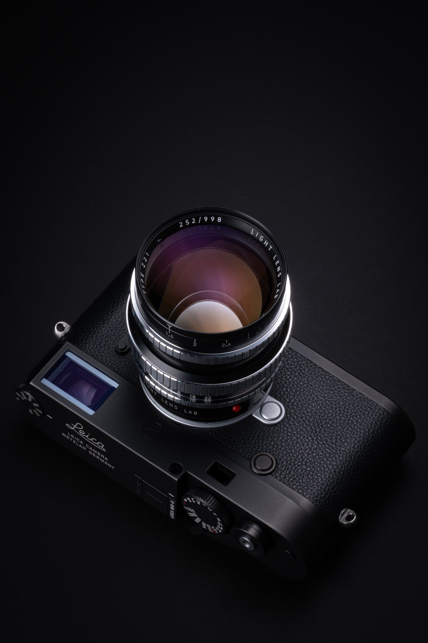 Light Lens Lab 75mm f/1.5 Z21, Light Lens Lab Z21, Z21 lens series, Leica, Leica M-Mount 75mm lens, Leica lenses, Leica cameras, Light Lens Lab Z21 series 75mm f/1.5, Light Lens Lab Z21 lens lineup, vintage rendering 75mm lens, portrait lens with character, smooth out-of-focus rendering, Leica M portrait lens, cinematic portrait lens, medium format portrait lens, Light Lens Lab 75mm f/1.5 Z21 M-Mount portrait lens,
M-Mount Lens
Leica M-Mount
Portrait Lens
Manual Focus Lens, Cinematic Rendering.