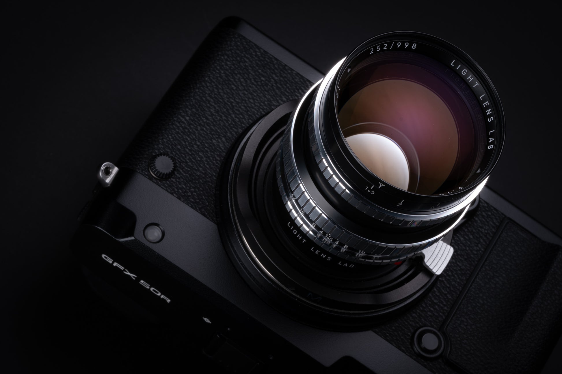 Light Lens Lab 75mm f/1.5 Z21, Light Lens Lab Z21, Z21 lens series, Leica, Leica M-Mount 75mm lens, Leica lenses, Leica cameras, Light Lens Lab Z21 series 75mm f/1.5, Light Lens Lab Z21 lens lineup, vintage rendering 75mm lens, portrait lens with character, smooth out-of-focus rendering, Leica M portrait lens, cinematic portrait lens, medium format portrait lens, Light Lens Lab 75mm f/1.5 Z21 M-Mount portrait lens,
M-Mount Lens
Leica M-Mount
Portrait Lens
Manual Focus Lens, Cinematic Rendering.