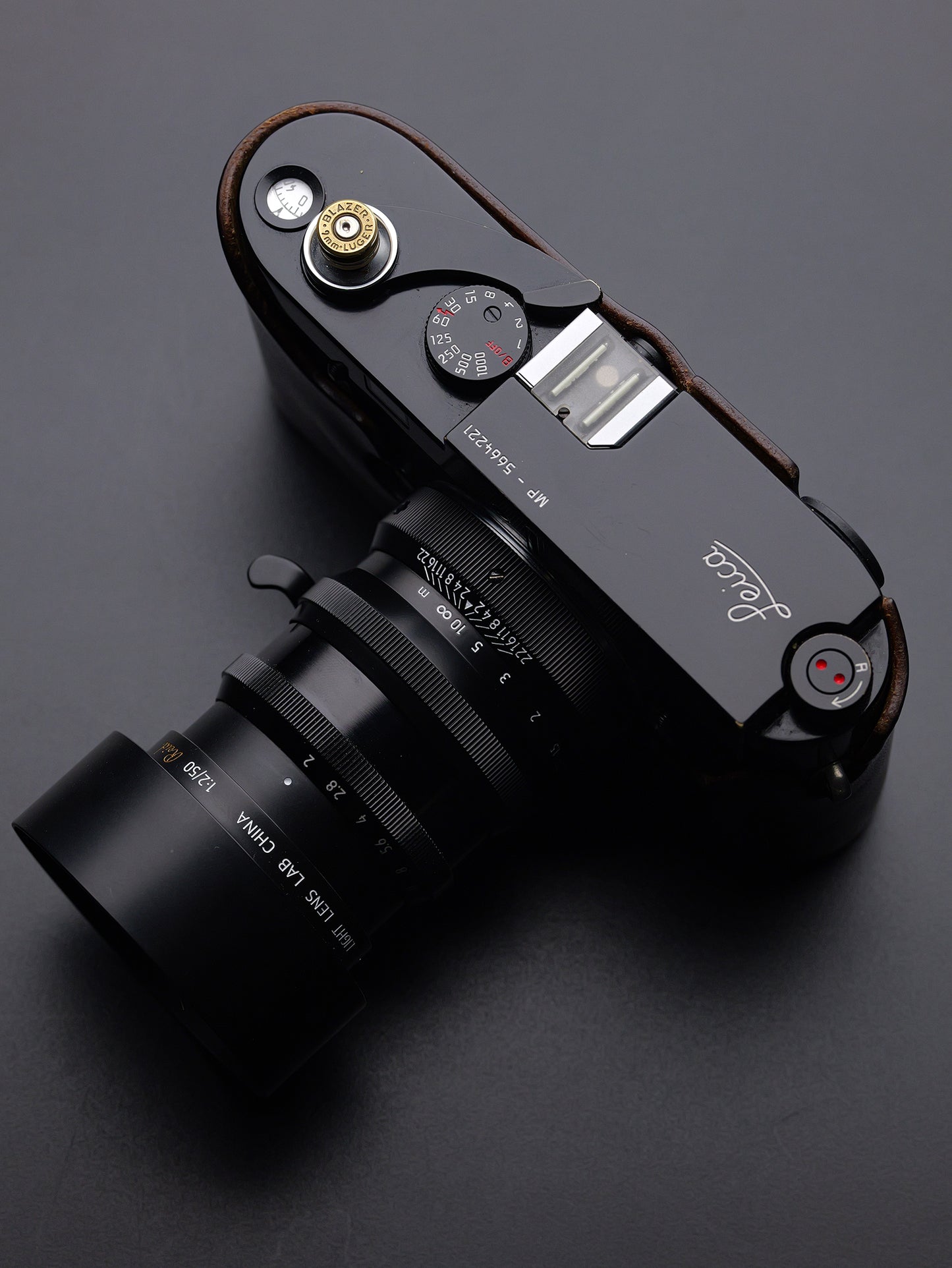 Light Lens Lab 75mm, Light Lens Lab 75mm f/2, Light Lens Lab SPII, Light Lens Lab 75mm f/2 SPII, Light Lens Lab 75 SPII. Light Lens Lab 75mm, 75mm lens, 75mm Leica, Leica M, Leica Camera, Leica lenses, Leica 75mm lenses.